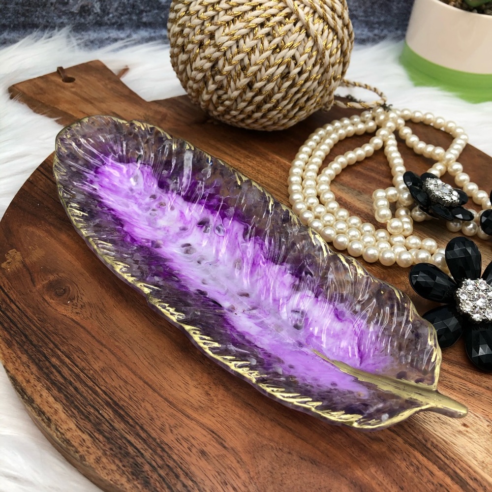 Feather Trinket Dish, Jewelry Holder Ring dish, gift, resin dish amethyst stones